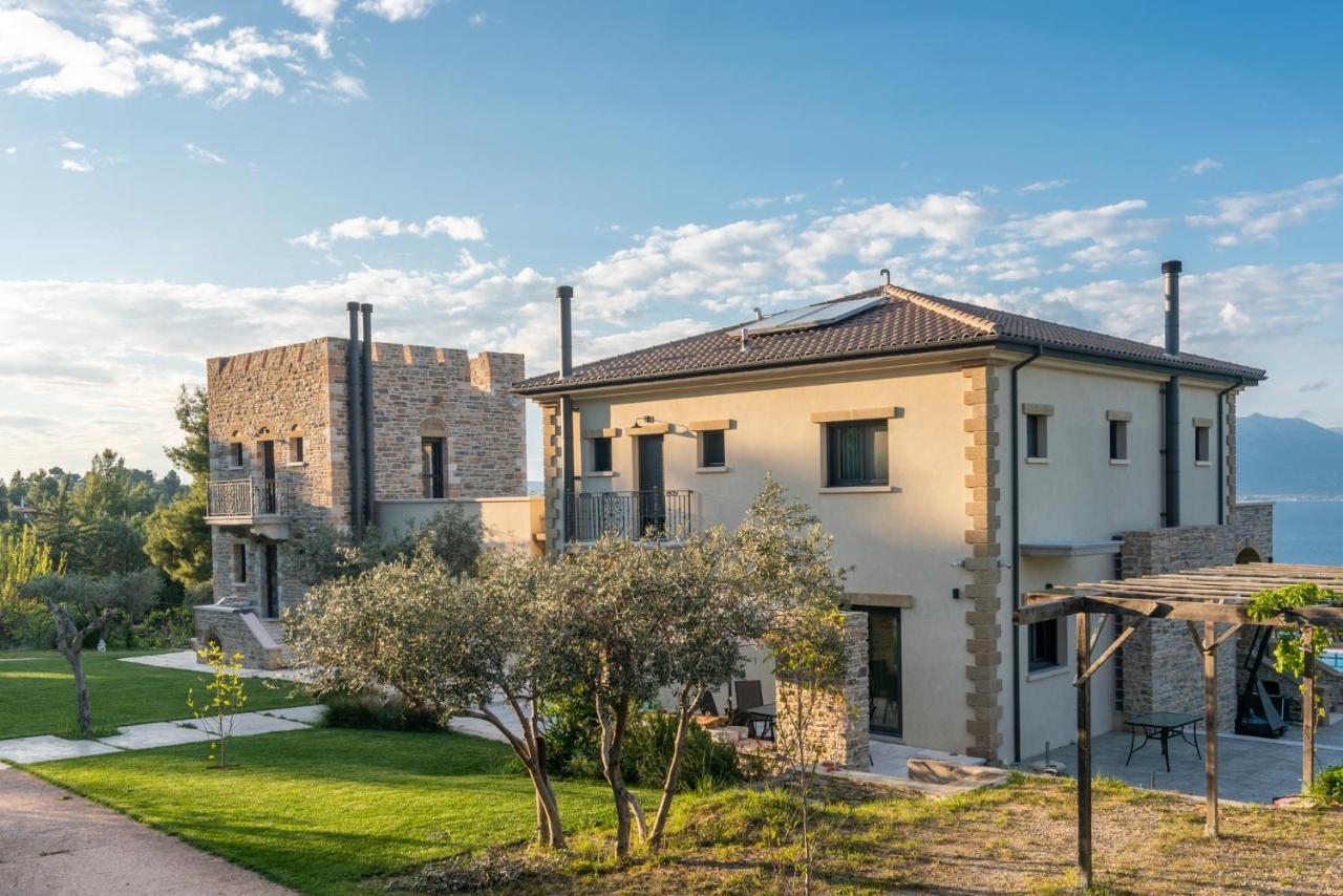 Villa Kalamos / Sea View And Pool Nearby Athens Exterior photo