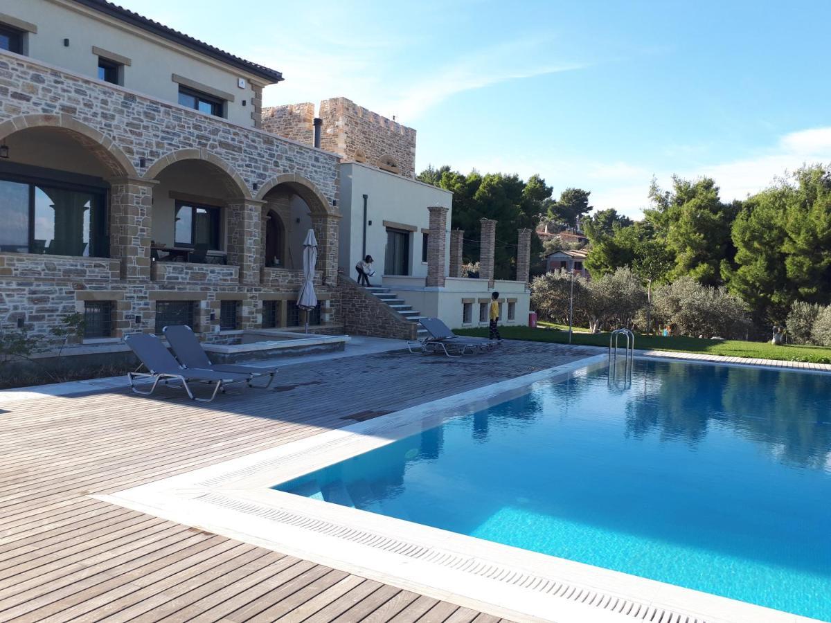 Villa Kalamos / Sea View And Pool Nearby Athens Exterior photo